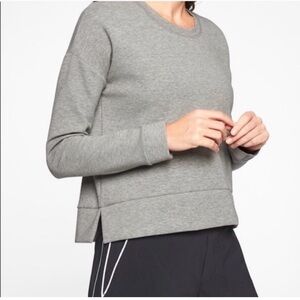 Athleta pullover Gray Crewneck Sweatshirt size small